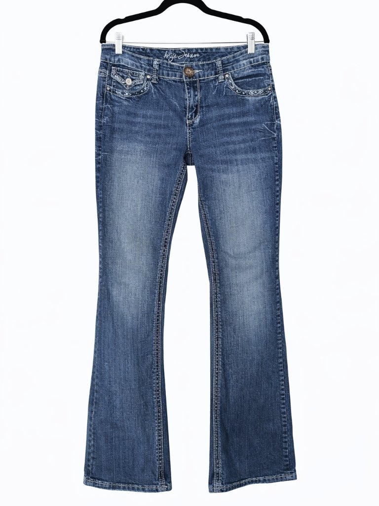 Ariya Lowrise Jeans Size 1314 Classic Bootcut Soft Stretch Denim